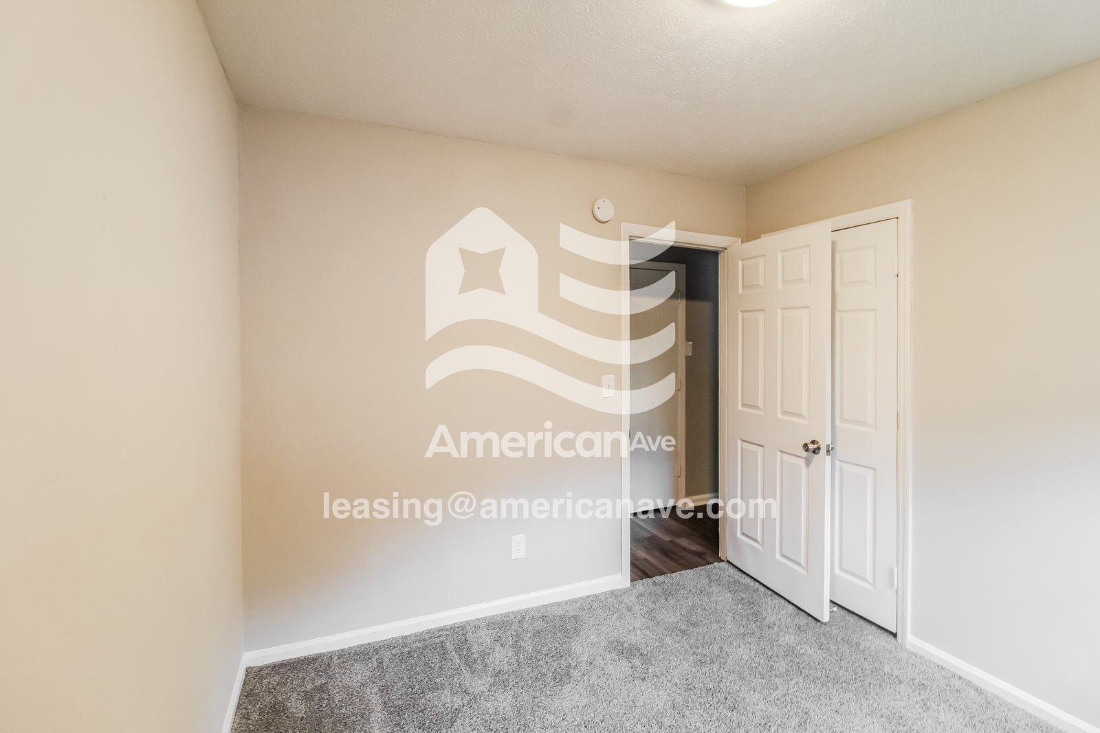 Building Photo - 2227 Danbury Dr