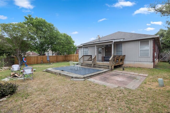 Building Photo - 8200 Edgemoor Pl