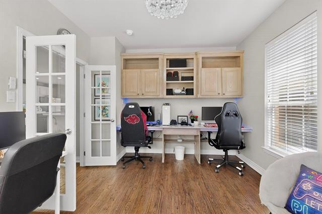 Building Photo - 2701 Scenic Dr