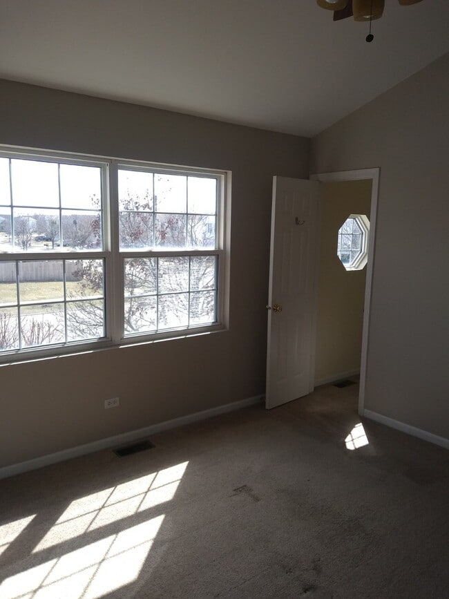 Building Photo - 7209 Manchester Dr