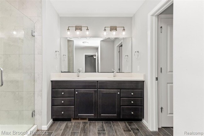 Building Photo - 4211 Kent Rd