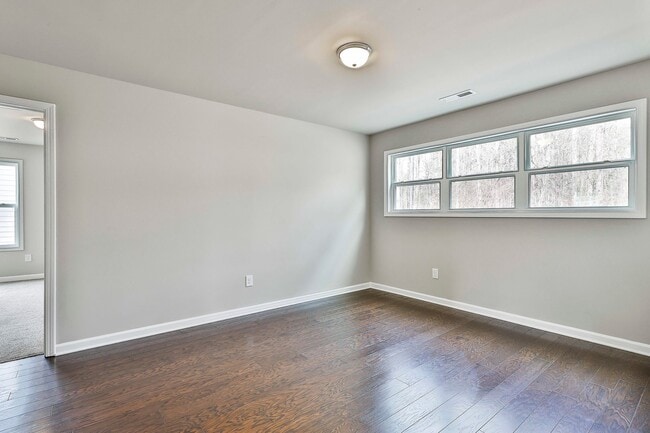 Building Photo - Spacious 5BR Home in Senoia — Golf Cart to Downtown