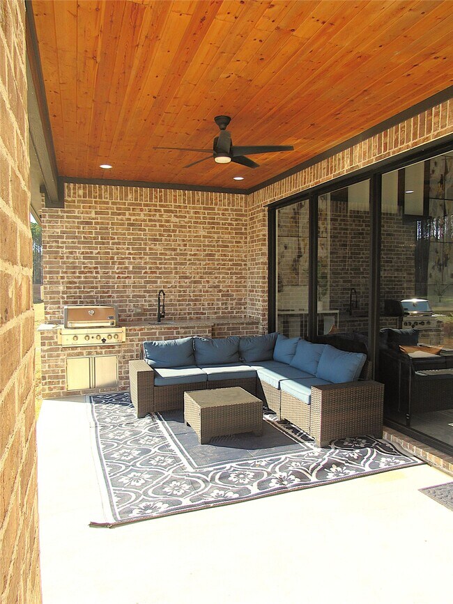 Building Photo - 51 Rd 6613