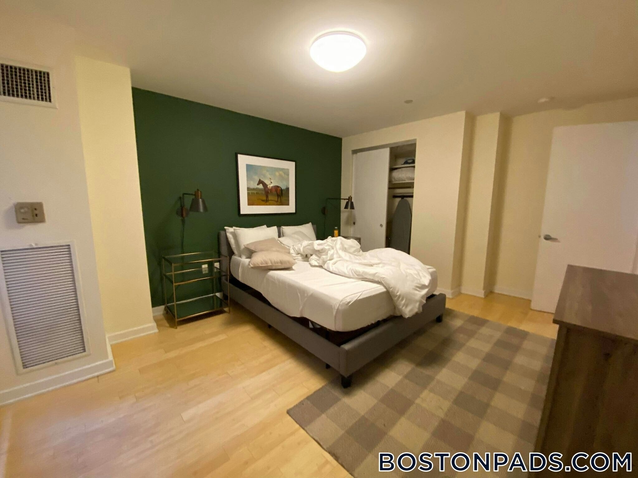 Building Photo - 40 Boylston St