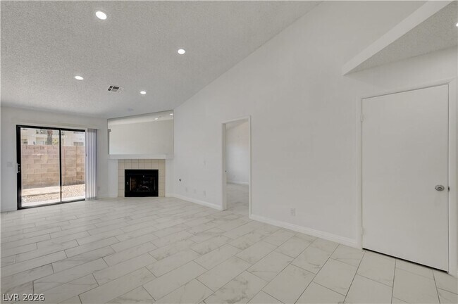 Building Photo - 313 Crosswind Way