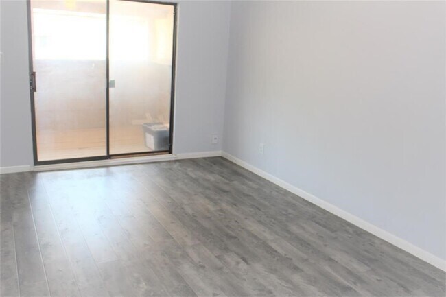 Building Photo - 12625 Memorial Dr