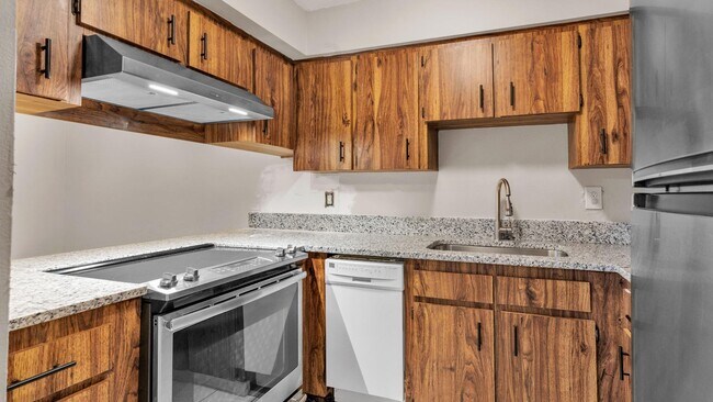 Building Photo - 2121 S San Gully Rd