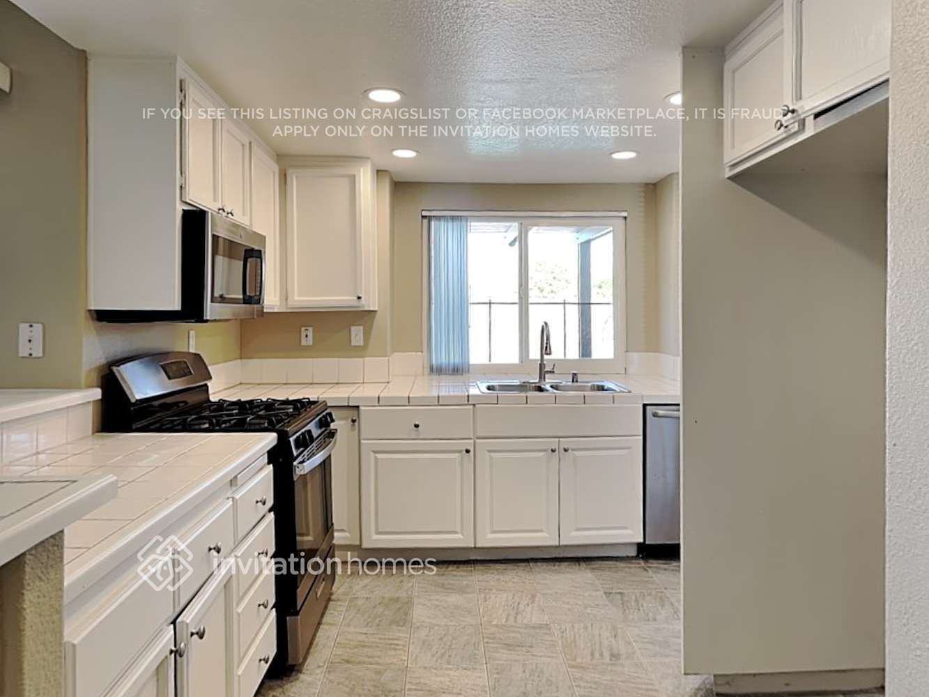 Building Photo - 30168 Milano Rd