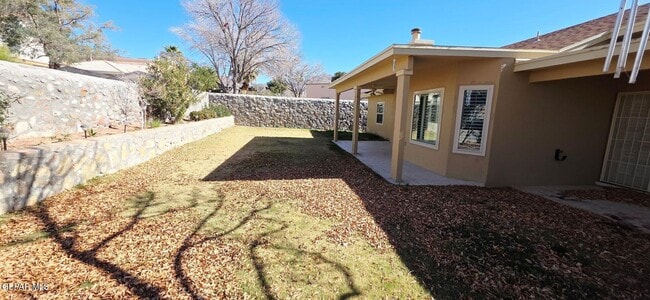 Building Photo - 1365 Desert Canyon Dr