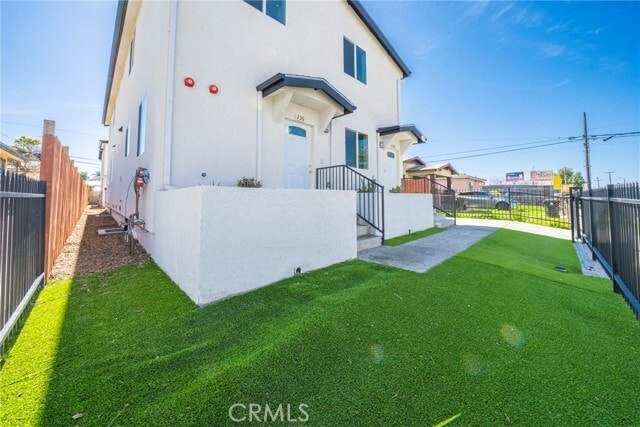 Building Photo - 236 W 84th Pl