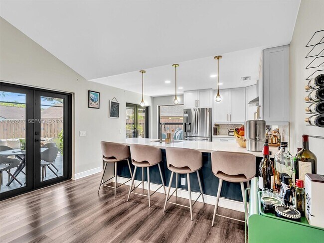 Building Photo - 2083 Augusta