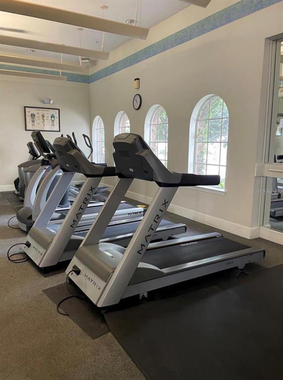 Building Photo - 501 Knights Run Ave