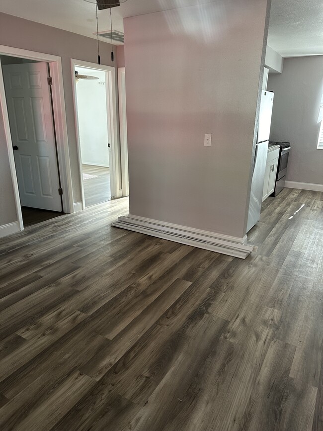 Primary Photo - 224 Polk St