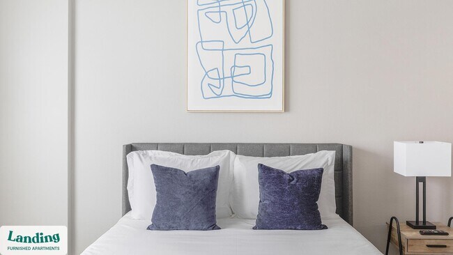 Building Photo - 650 S Main St