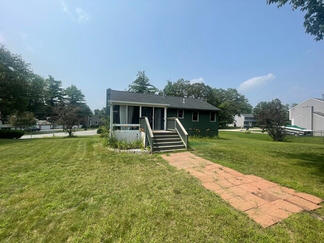 Building Photo - 3 Bedroom on a Large Plot