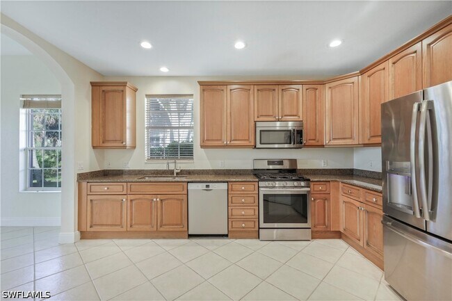 Building Photo - 9142 Cherry Oaks Ln