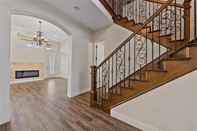 Building Photo - 2913 Annoor Dr