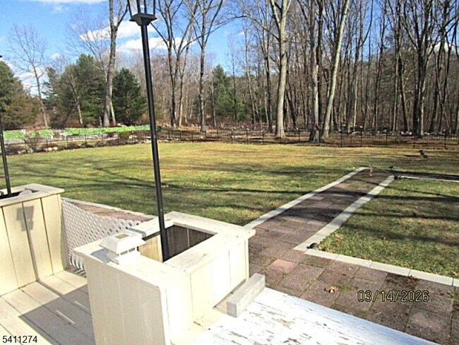 Building Photo - 306 Wagon Wheel Rd