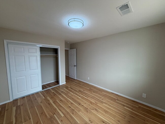 Building Photo - Beautifully Remodeled 3 Bedroom Single Story Home Available Near Golf Course Rd NW & McMahon Blvd...