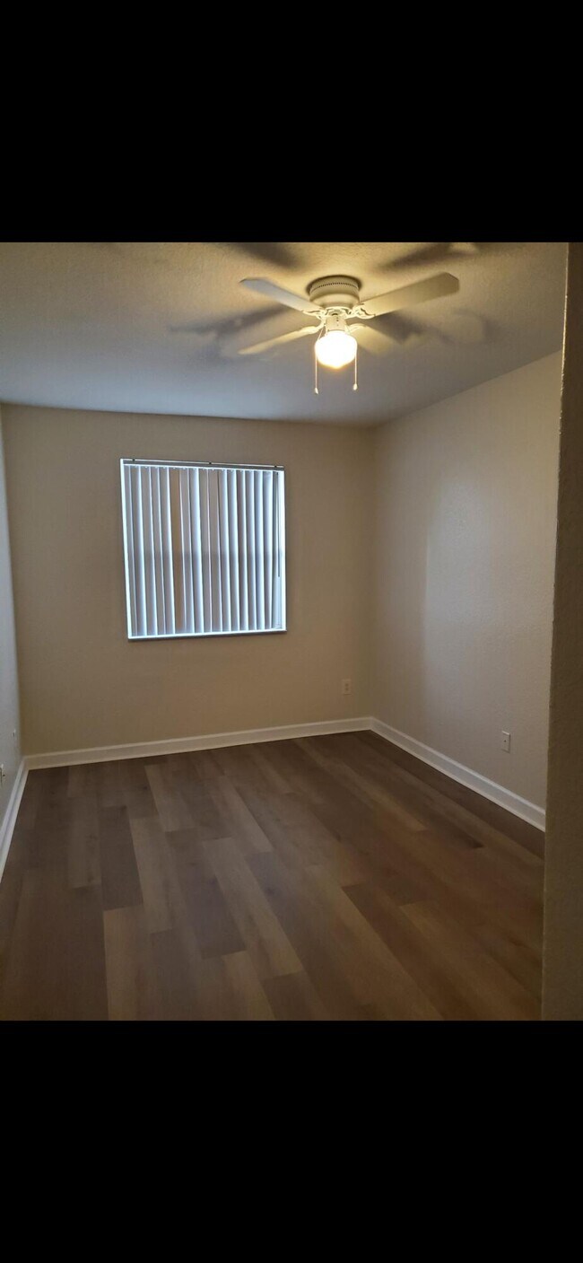 Building Photo - 2286 Shoma Dr
