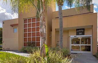 Building Photo - Furnished Studio-Orange County - Irvine Spectrum