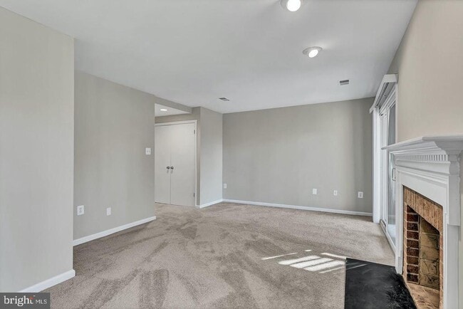 Building Photo - 12228 Grassy Hill Ct
