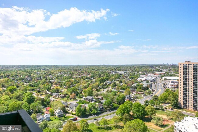 Building Photo - 5505 Seminary Rd