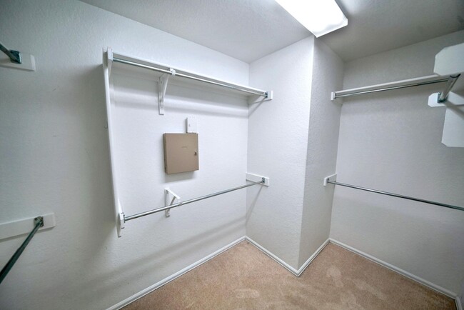 Building Photo - Charming 3-Bedroom Home in Schertz - Great...