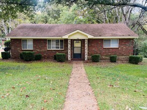 Building Photo - Beyond Perfect 3 bedroom 1 bath !!!!