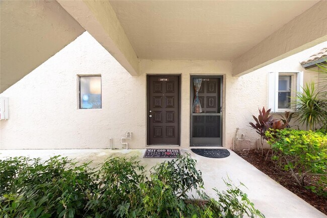 Building Photo - 10710 Royal Palm Blvd