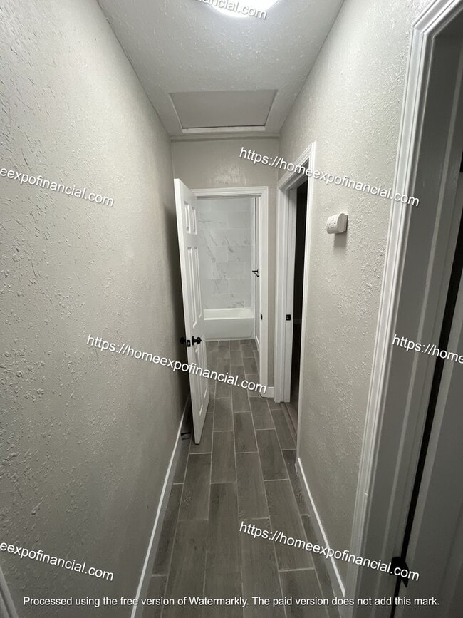 Building Photo - Nice Home For Rent