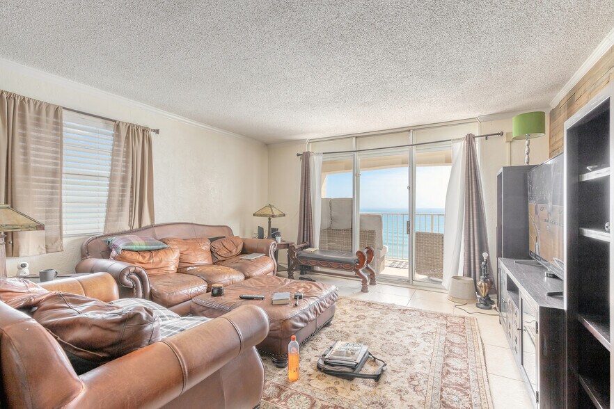 Building Photo - 89 S Atlantic Ave