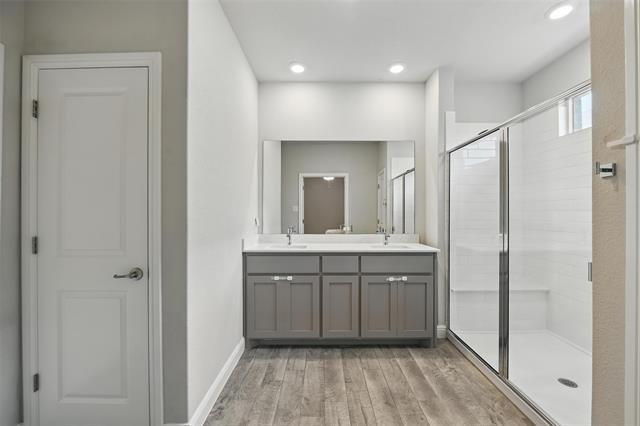 Building Photo - 809 Shepperton Wy