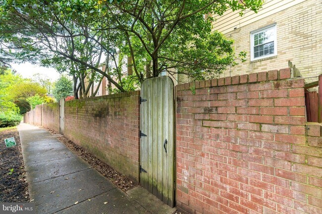 Building Photo - 12707 Harborview Ct