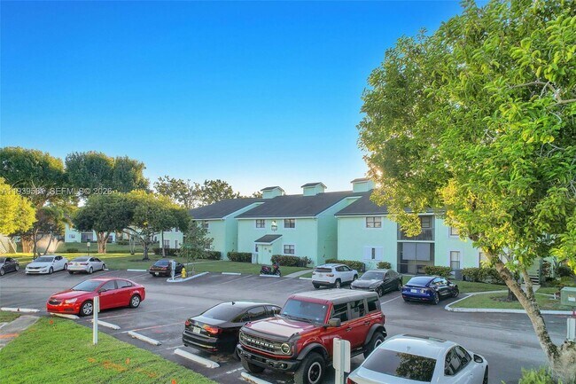 Building Photo - 3987 NW 87th Ave