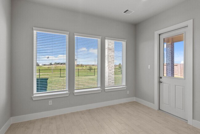 Building Photo - 18227 Windy Knl Wy