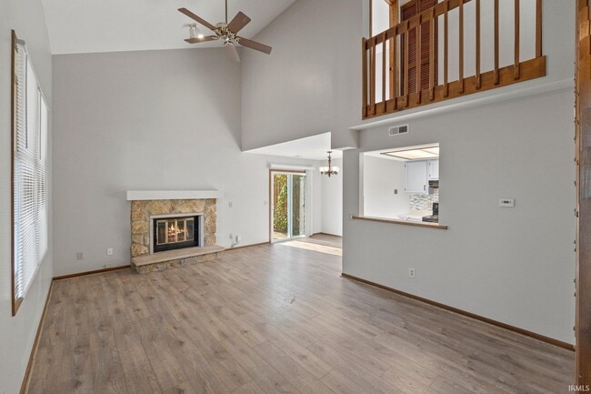 Building Photo - 6104 Crofton Dr