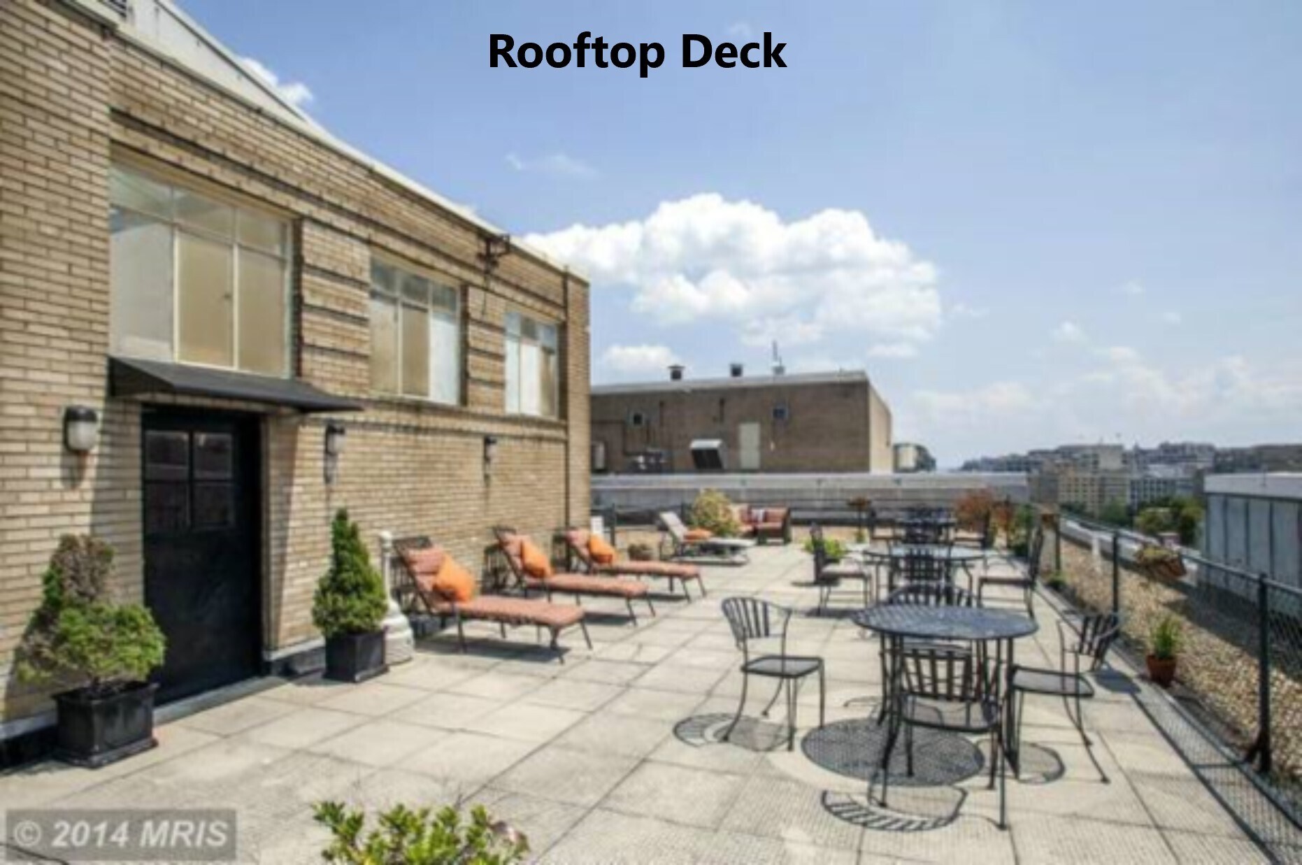 Rooftop Deck - 1727 Massachusetts Ave NW