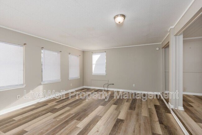 Building Photo - 1169 Dogwood Ln