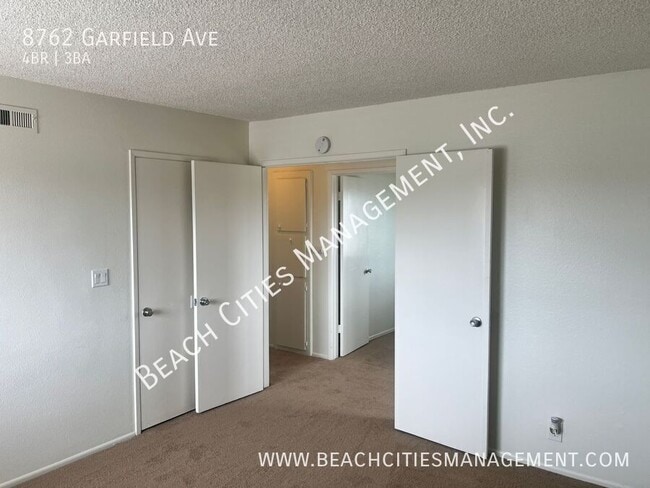 Building Photo - 8762 Garfield Ave