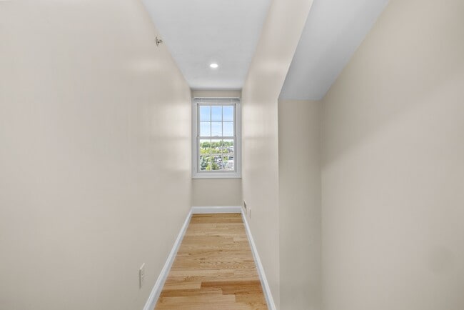 Building Photo - 57 Dedham Ave