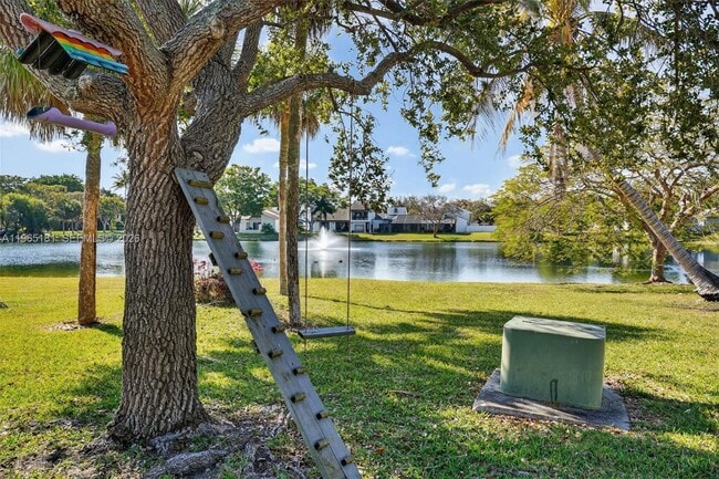 Building Photo - 20309 SW 86th Ct