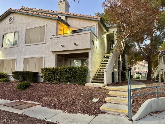 Building Photo - 3090 Tarpon