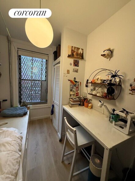 Building Photo - 1211 8th Ave