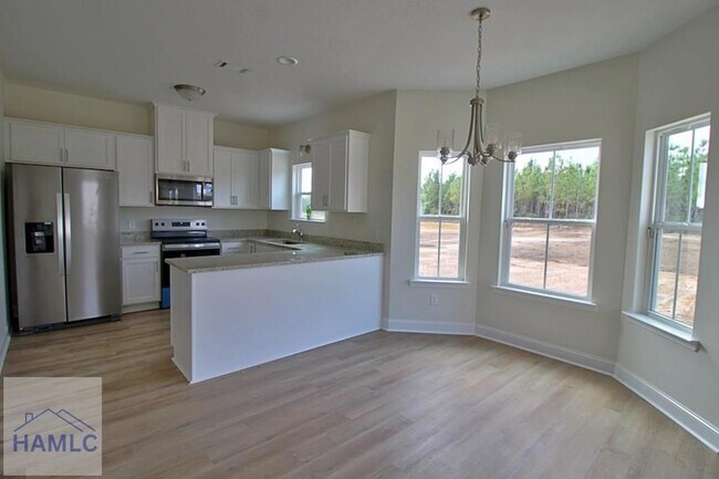 Building Photo - 149 W Franklin St