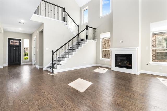 Building Photo - 12261 Hesse Dr