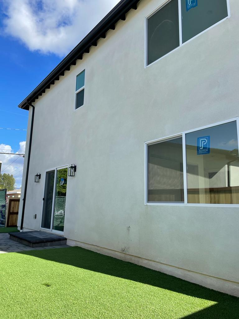 Building Photo - 11648 Arminta St