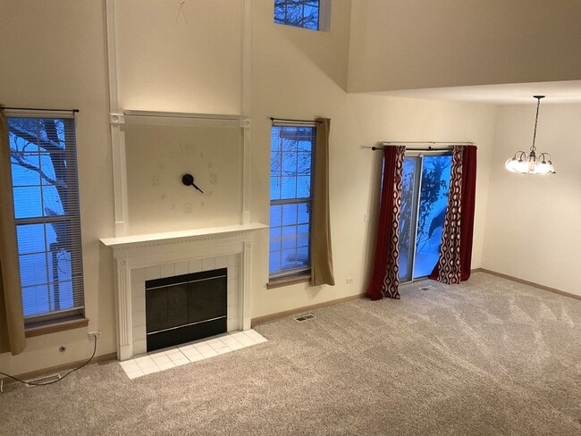 Building Photo - 2196 Rossiter Pkwy