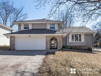 Building Photo - 2155 N 124th Ave Cir