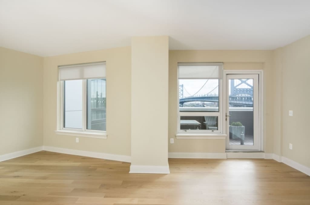 Building Photo - 250 N Christopher Columbus Blvd